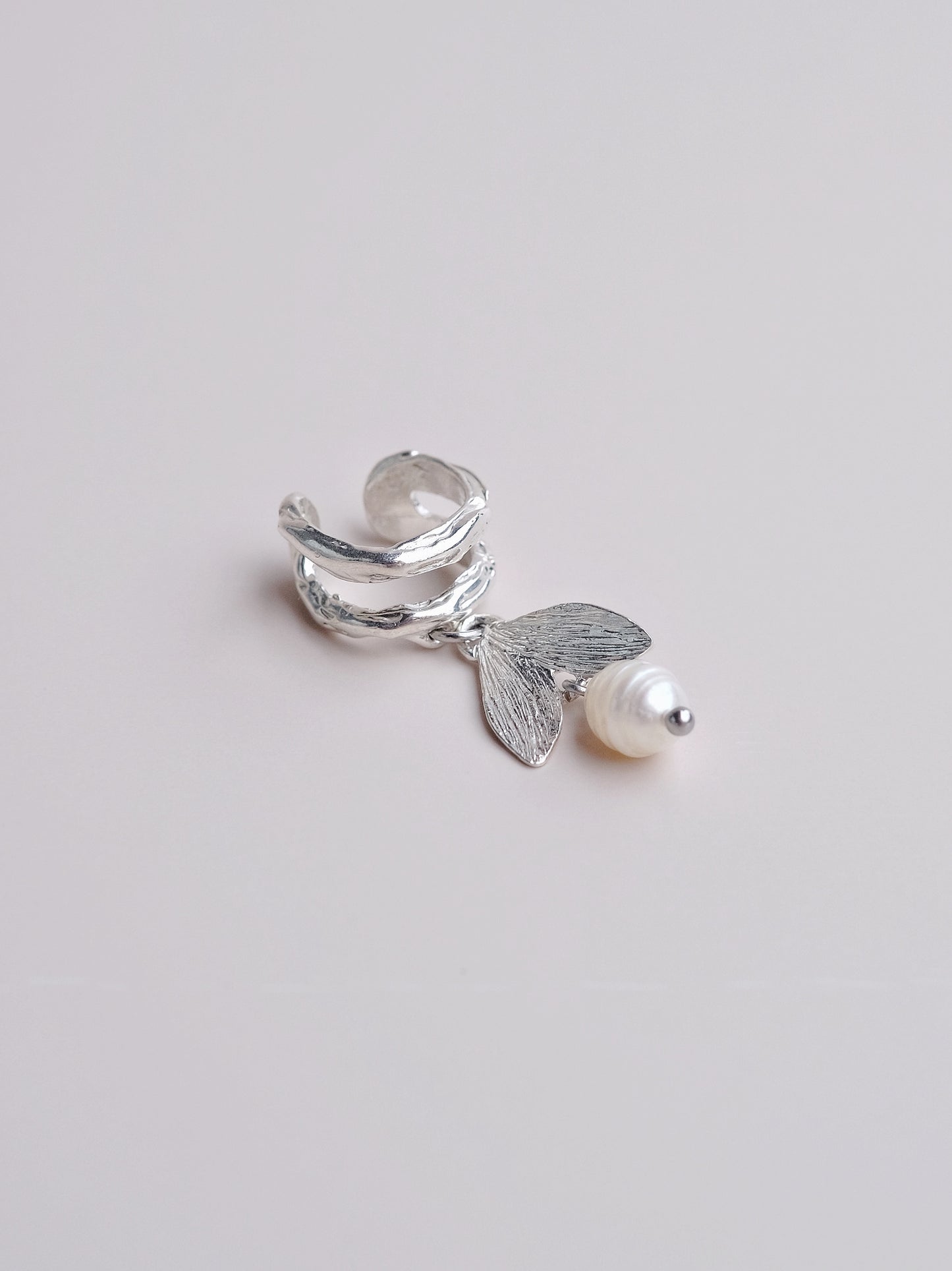 Cuff “Perlynka”