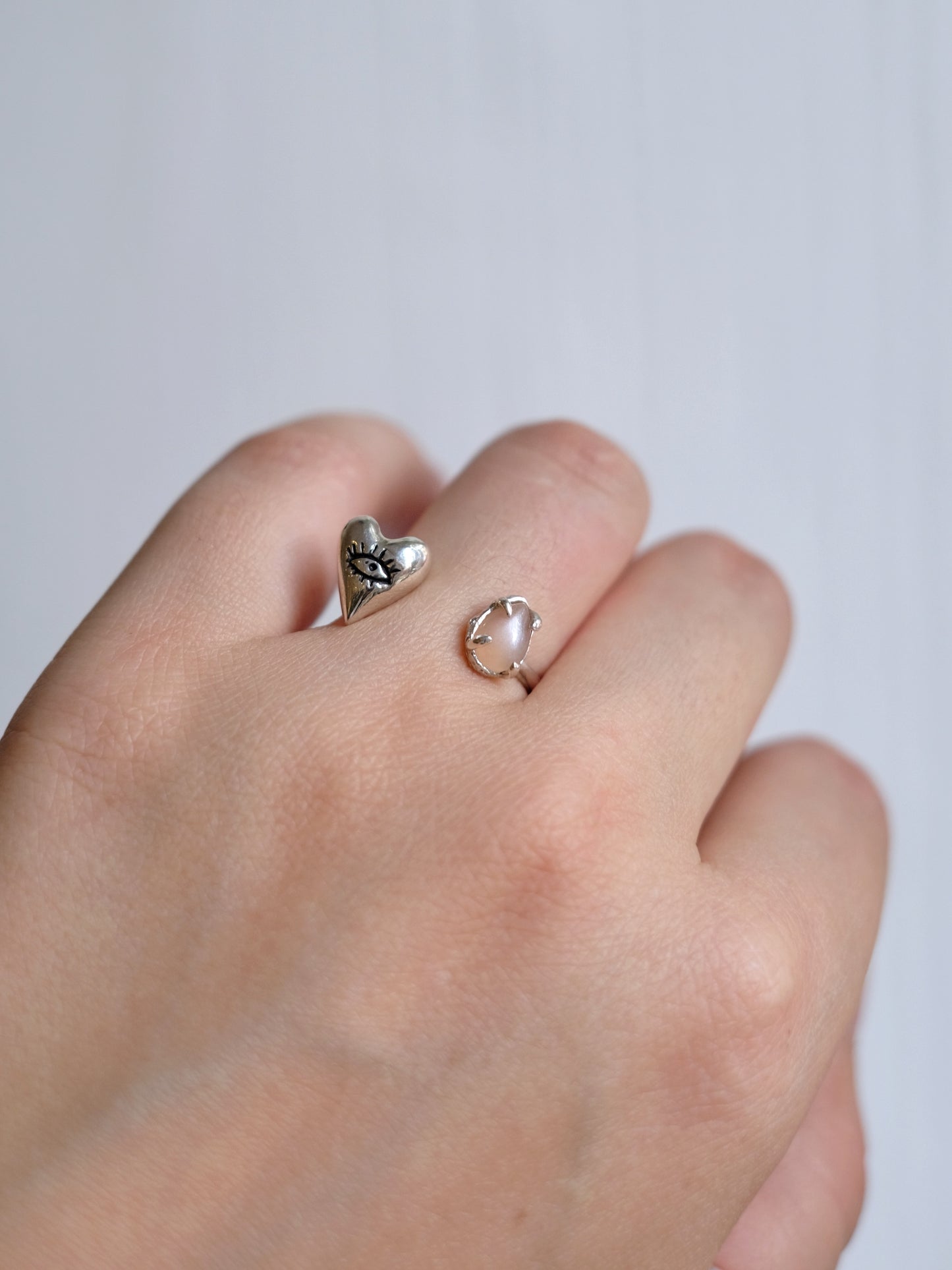 Ring Looking Heart with "Heliolite"