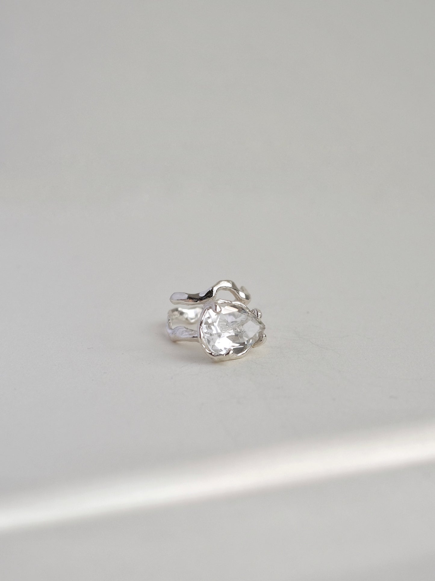 Ring "Lʹodyanyk 2"