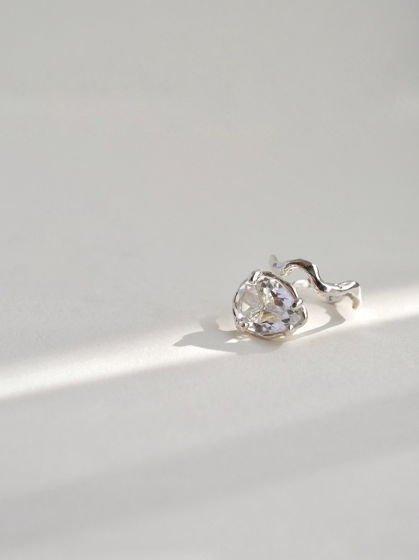 Ring "Lʹodyanyk 2"
