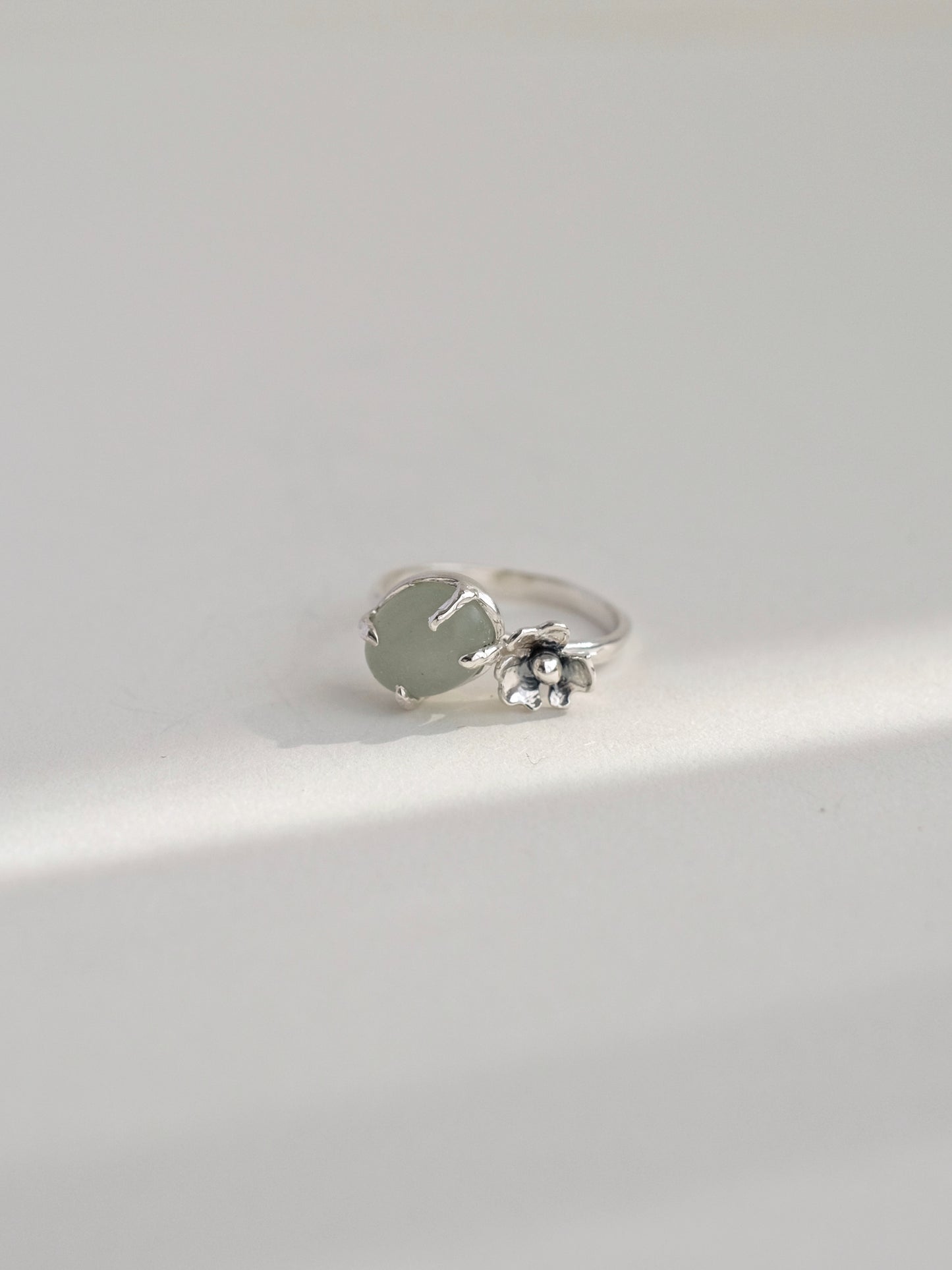 Ring "Chalcedony flower"