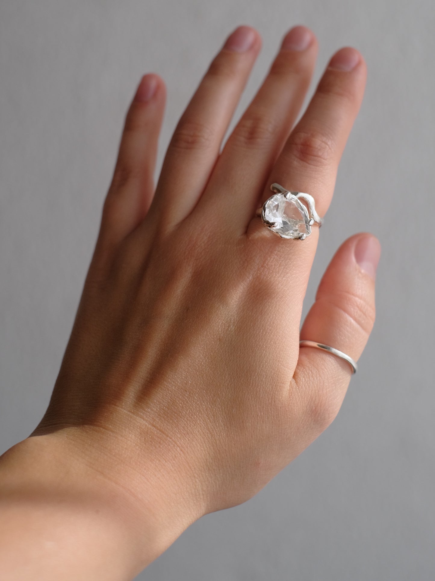 Ring "Lʹodyanyk 2"