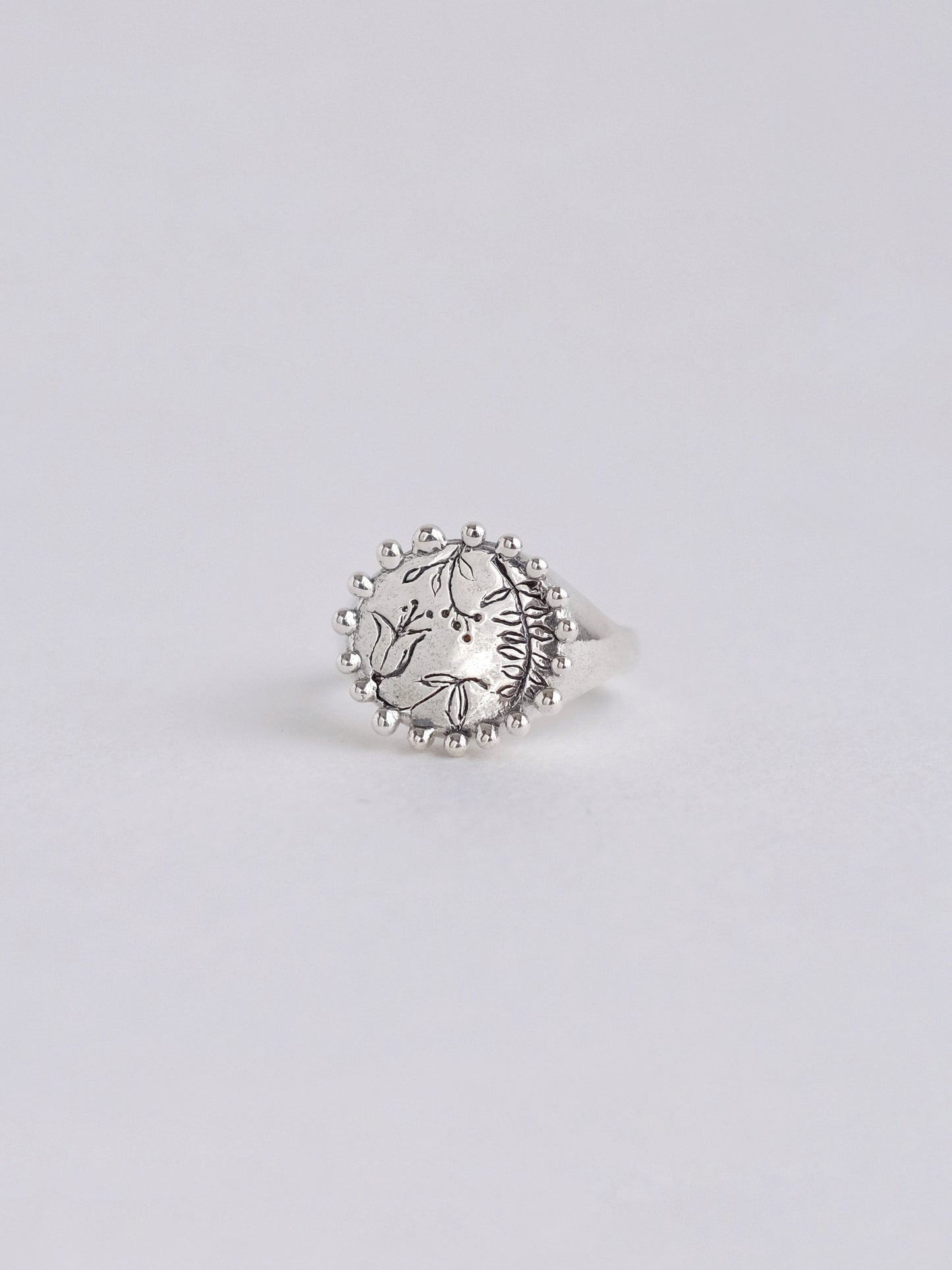 Ring "Before the rain"