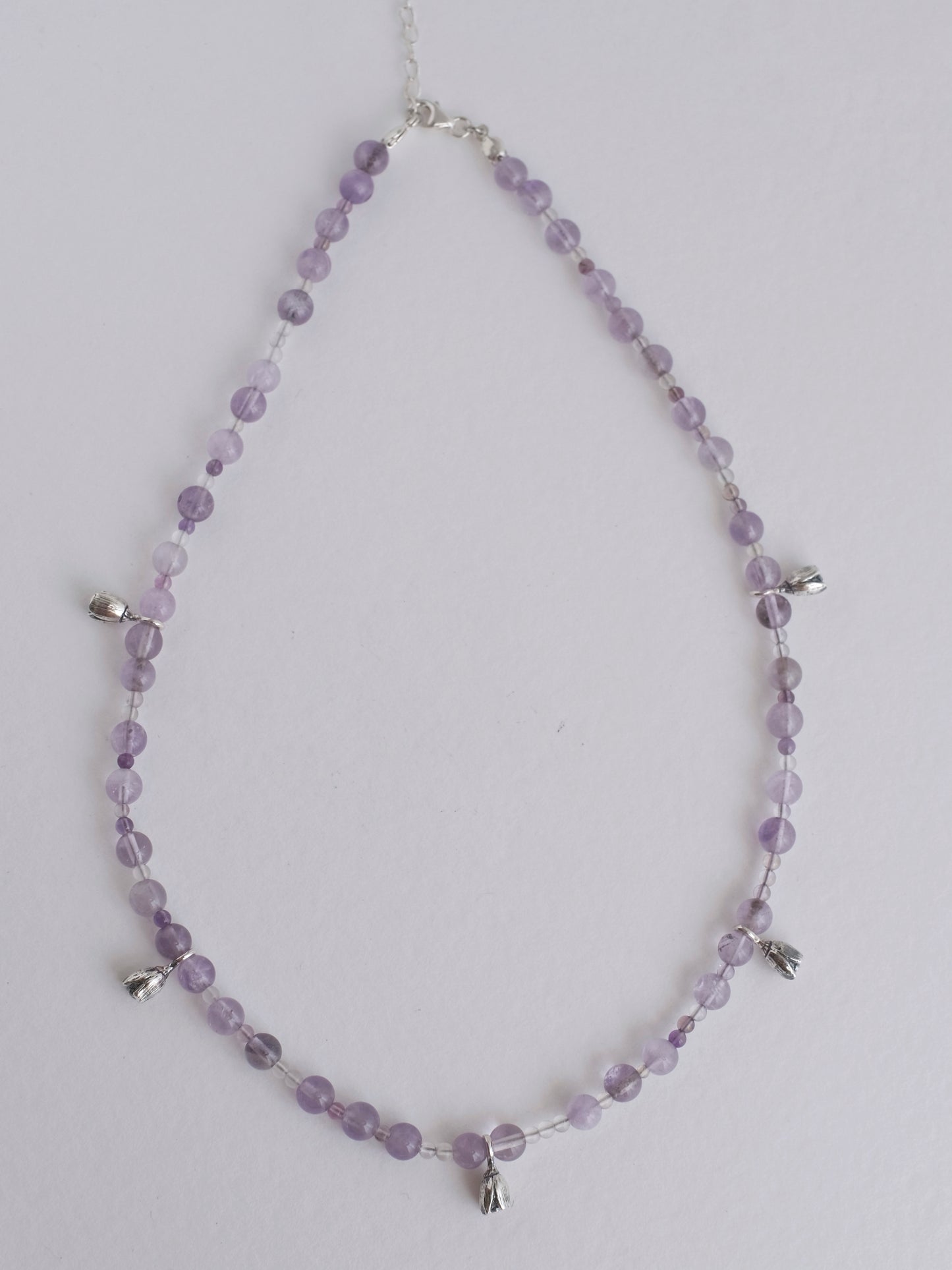 Collana "Campo viola"