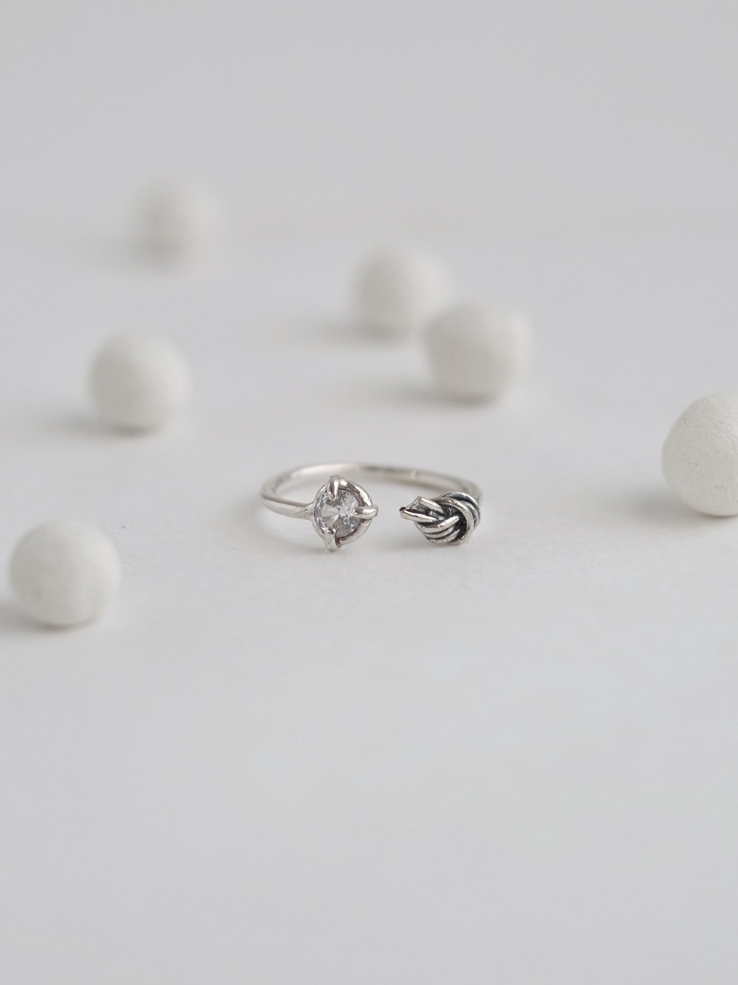 Ring "Knot"