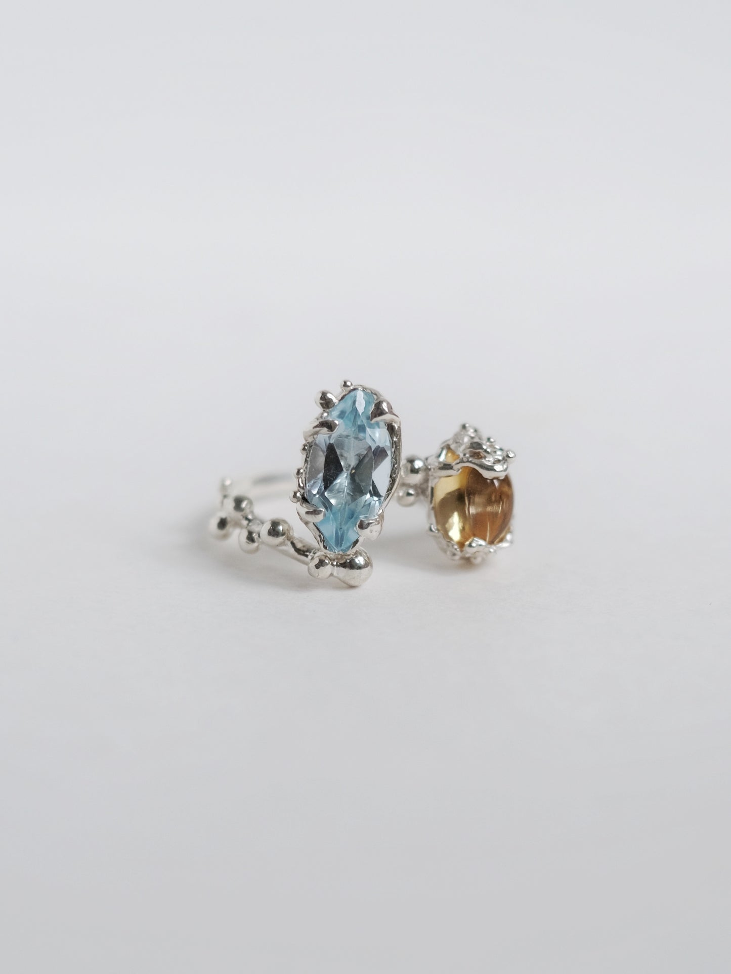 Ring with "Citrine and topaz"