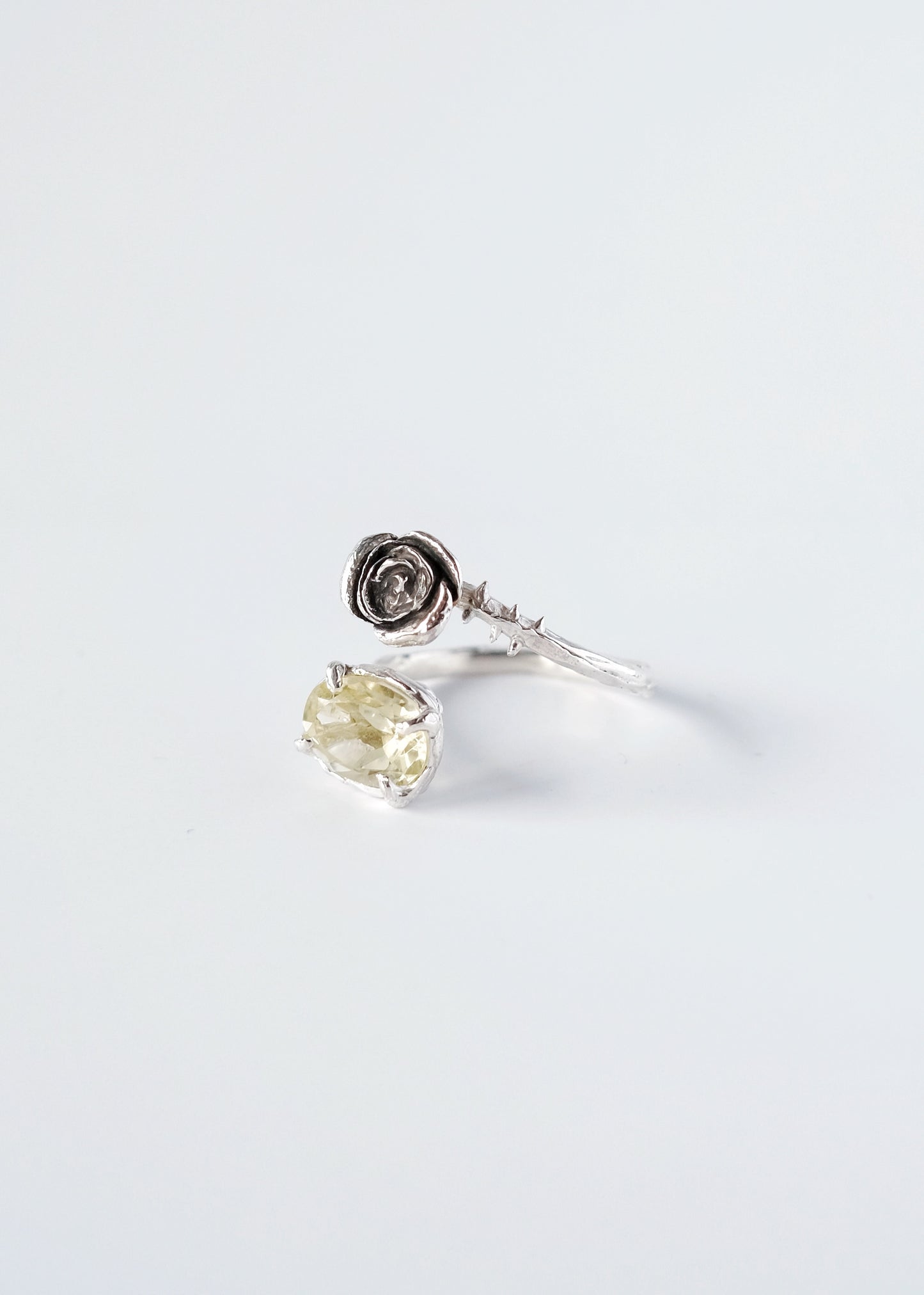 Ring mit Rose und Citrin