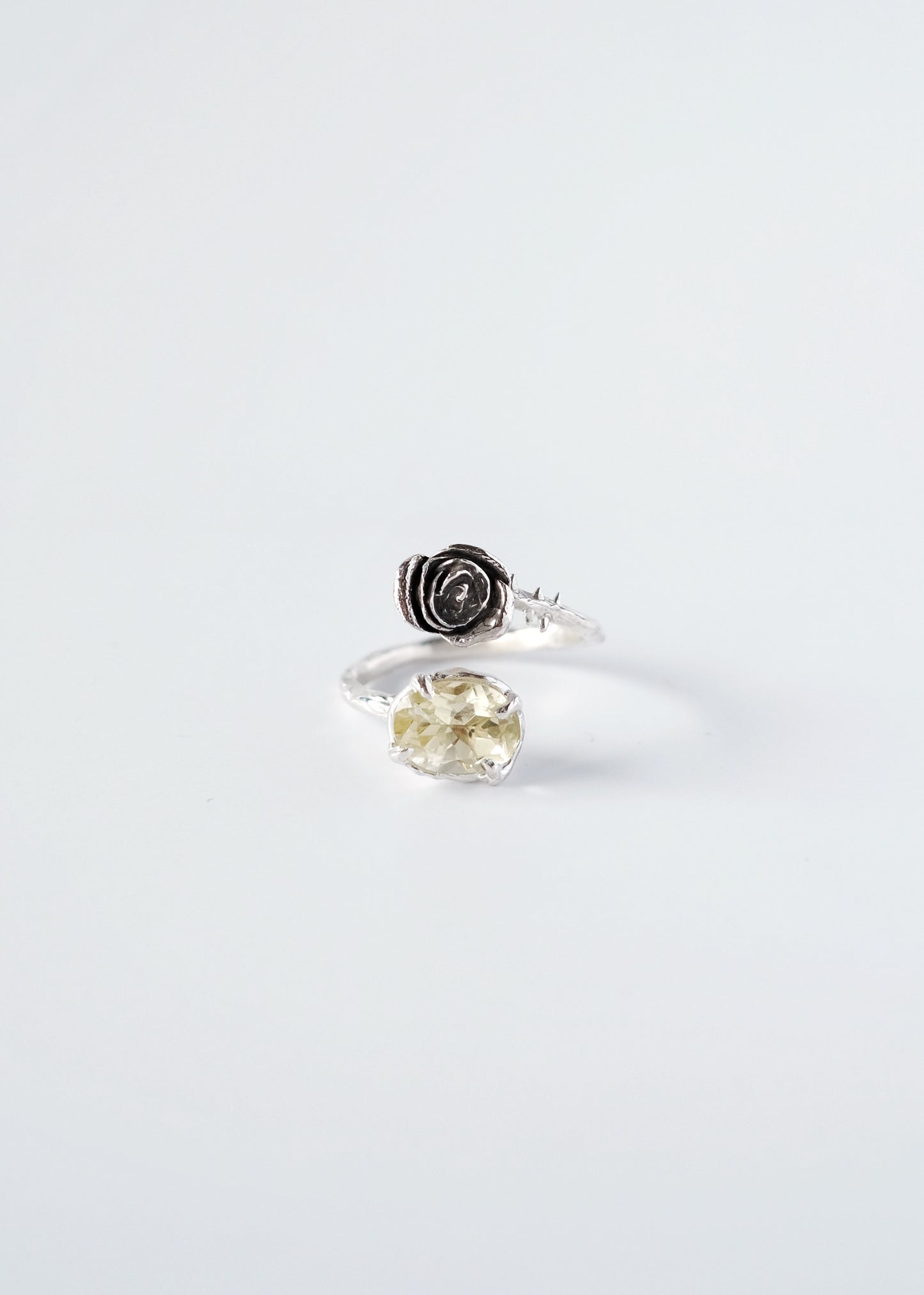 Ring mit Rose und Citrin