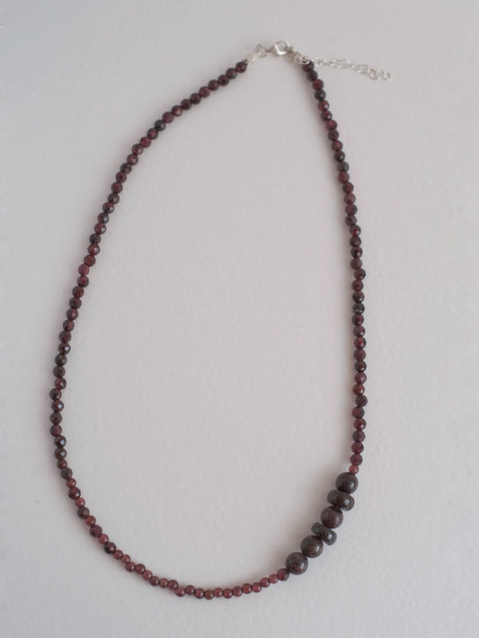 Necklace "Garnet choker"